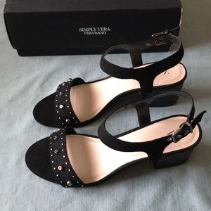 Vera Wang Simply Vera Laurel Black Sandals 9.5 M